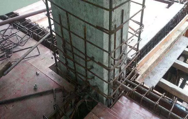 糊弄施工就是拿命赌，柱子包钢半点偷不得懒！